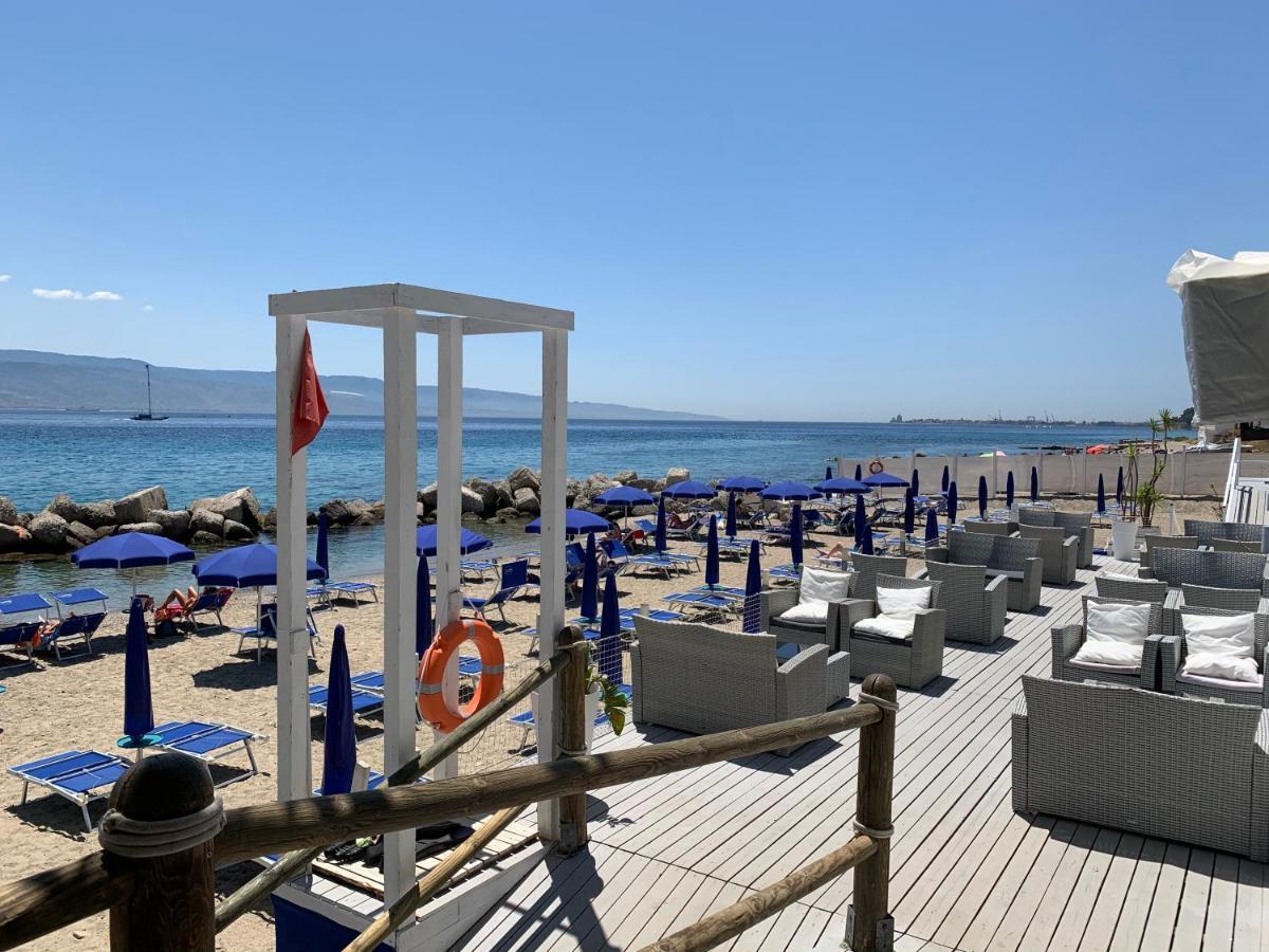 Bed And Beach Messina Eksteriør billede